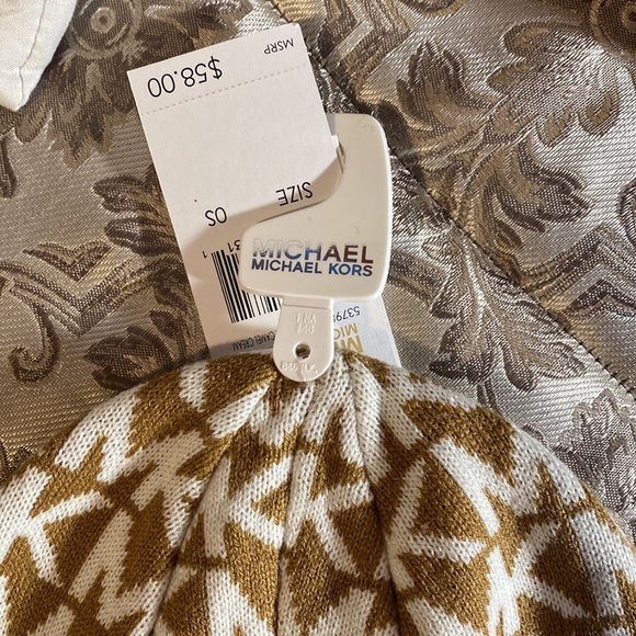 MK Tan/White Beanie - Picture 3 of 4